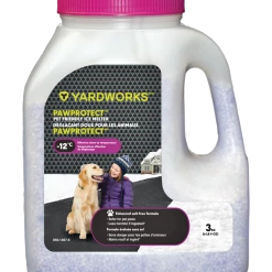 Yardworks Paw Protect™ Ice Melt Jug, Fast-Acting, Less Harmful If Ingested, 3-kg